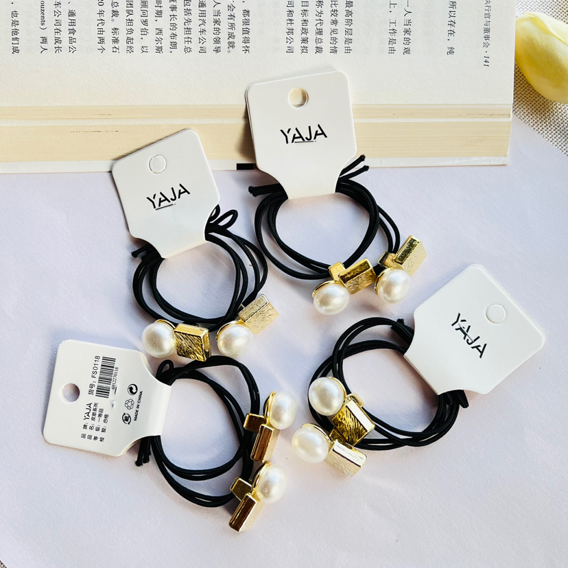 小商品配送白底实物图