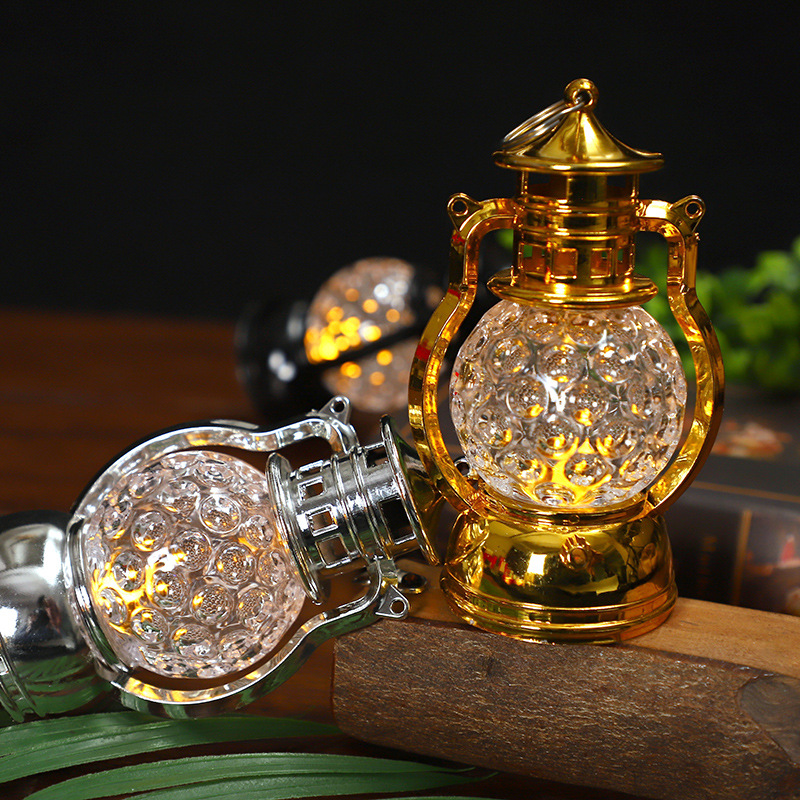 New led small wind lamp, retro small oil lamp, Christmas decorative wind lamp ornament, honeycomb small wind lamp, plastic wind lamp details Picture