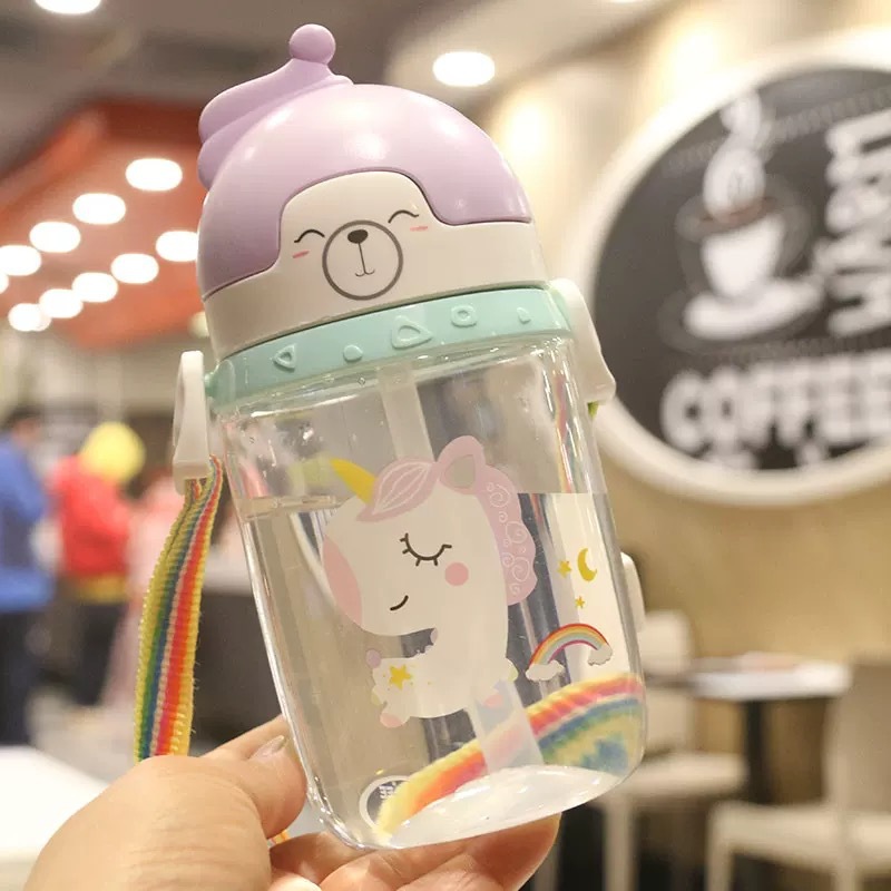 New pp straw cup, plastic drinking cup, children's water cup, student summer cartoon, kindergarten carrier water bottle Application Scenario