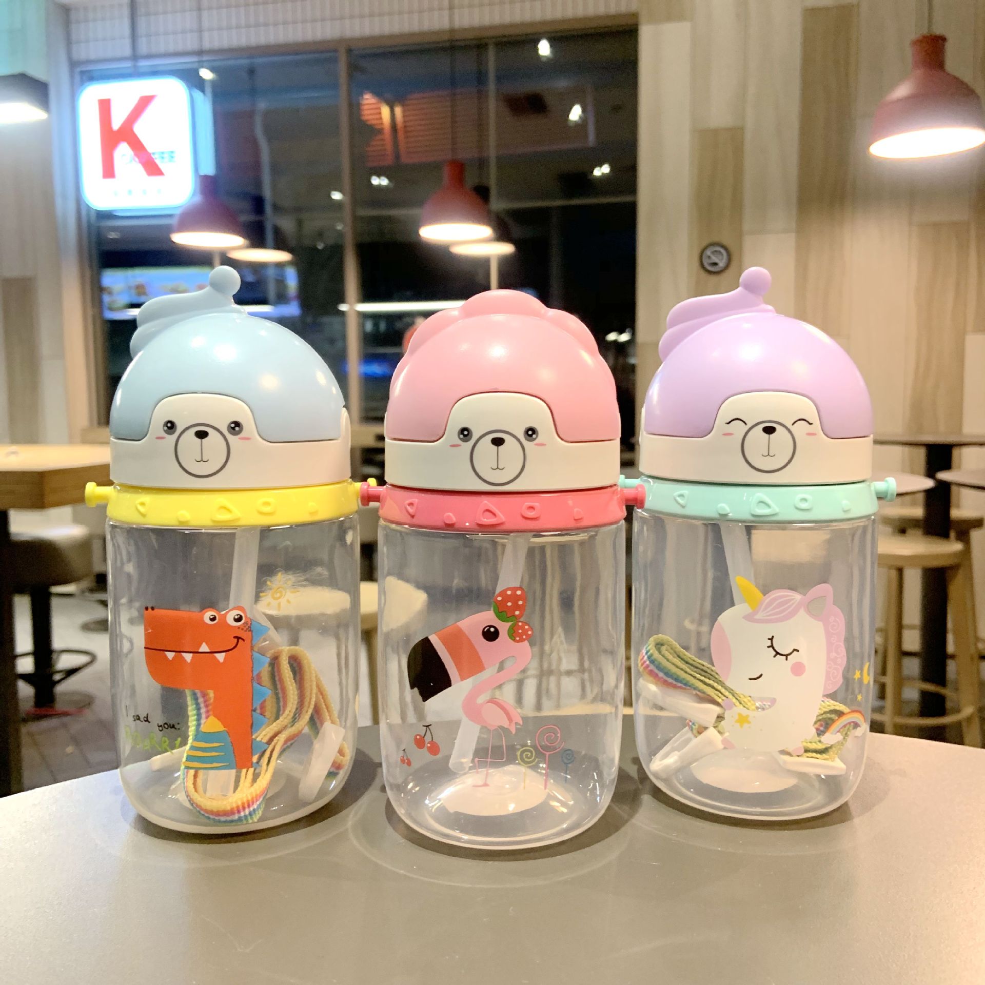 New pp straw cup, plastic drinking cup, children's water cup, student summer cartoon, kindergarten carrier water bottle Specification image