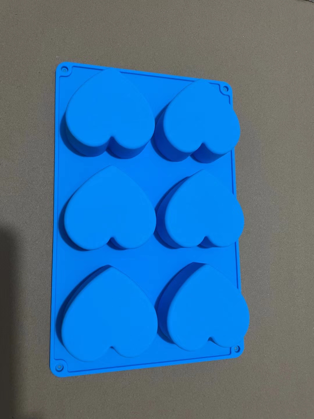 DIY handmade soap mold material: Soft silicone mold, 6-piece chubby little bear mold for making soap Item Picture