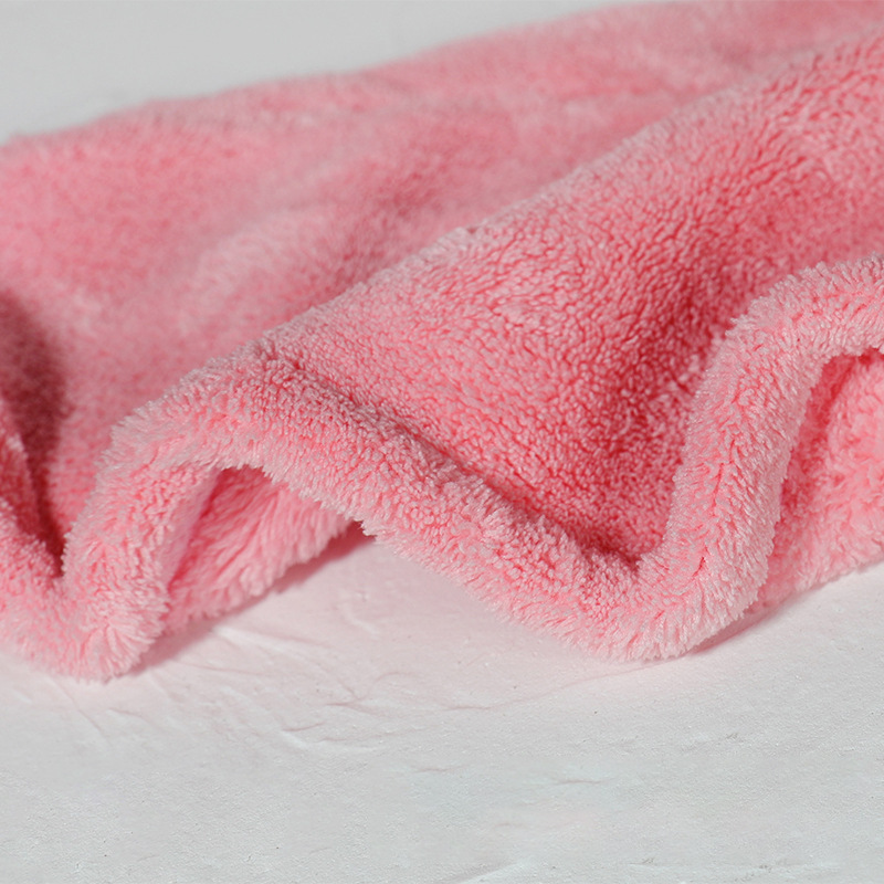 The pink and white rabbit-ear water-absorbing quick-drying shower cap, dry hair cap, warm and cold-preventing shower cap, which is beloved by countless girls details Picture