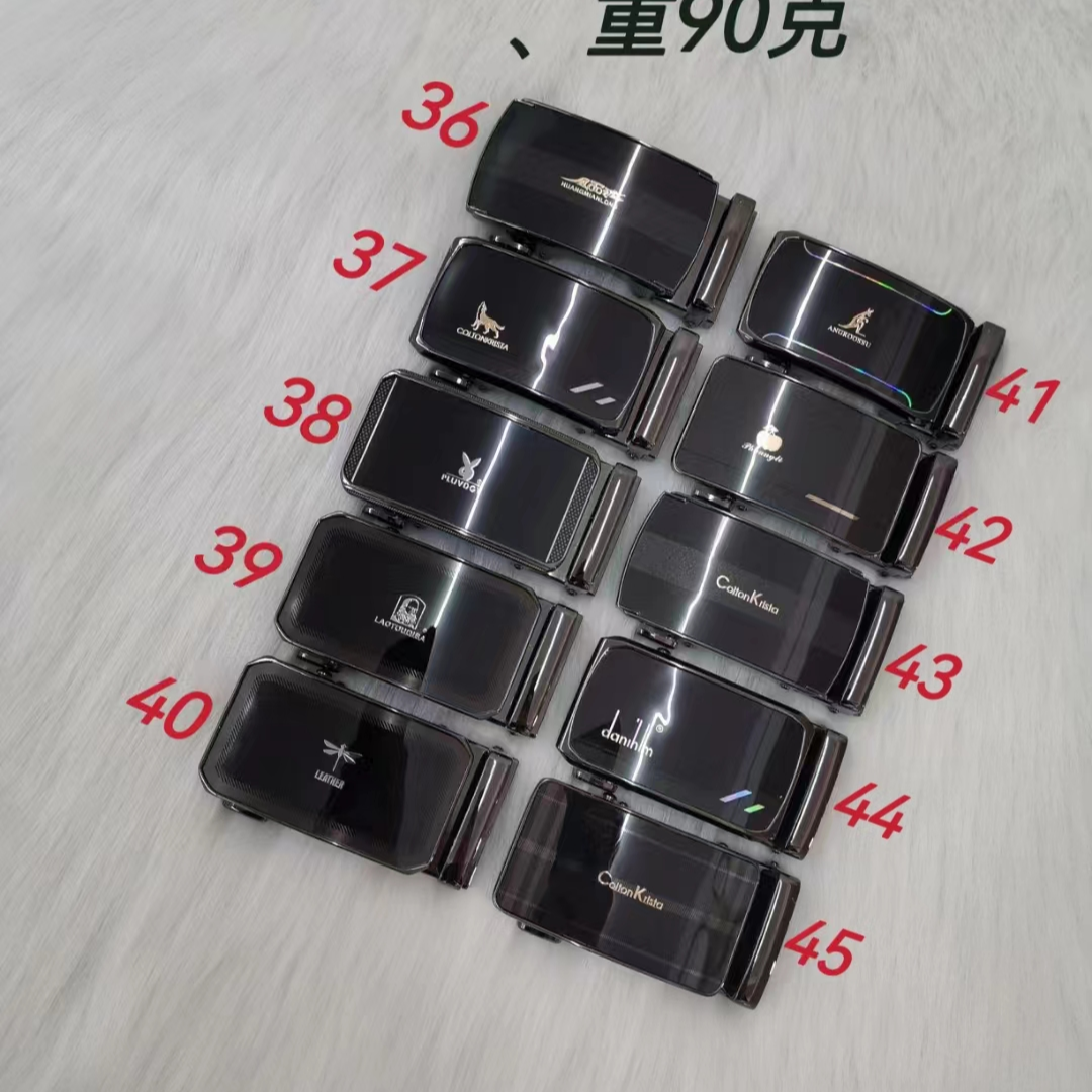 皮带/配件白底实物图