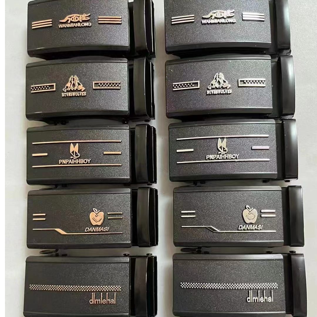 Men's belt buckle spring automatic style buckle manufacturers direct three-dimensional spring automatic belt buckle thumbnail