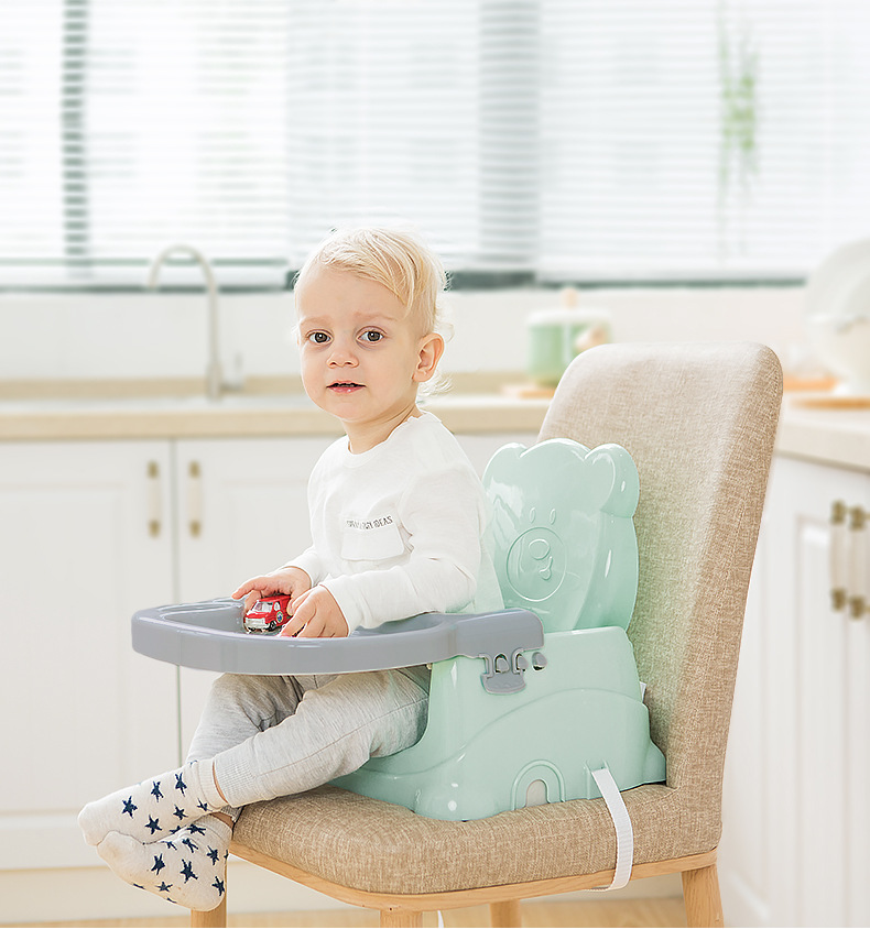 厂家直供儿童餐椅 婴幼儿塑料加大多功能便携式吃饭椅 宝宝餐桌椅