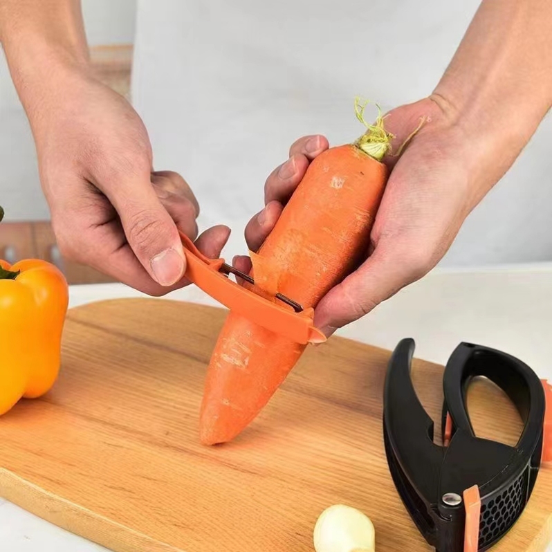 Amazon's in-stock plastic garlic puree and garlic paste applicator, multi-functional garlic press for vegetables, fruits, melons, and tender meat details Picture