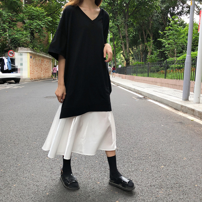 2022 Summer loose V-neck black short-sleeved casual dress, goddess hem patchwork long dress