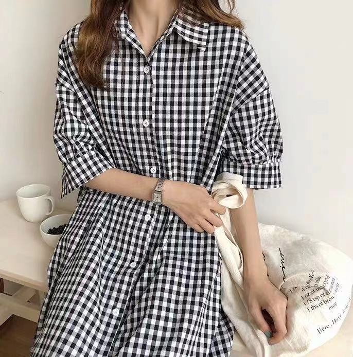 Korean version 2022 summer light and fresh plaid loose slimming long knee-length shirt dress Casual cotton and linen dress for women details Picture