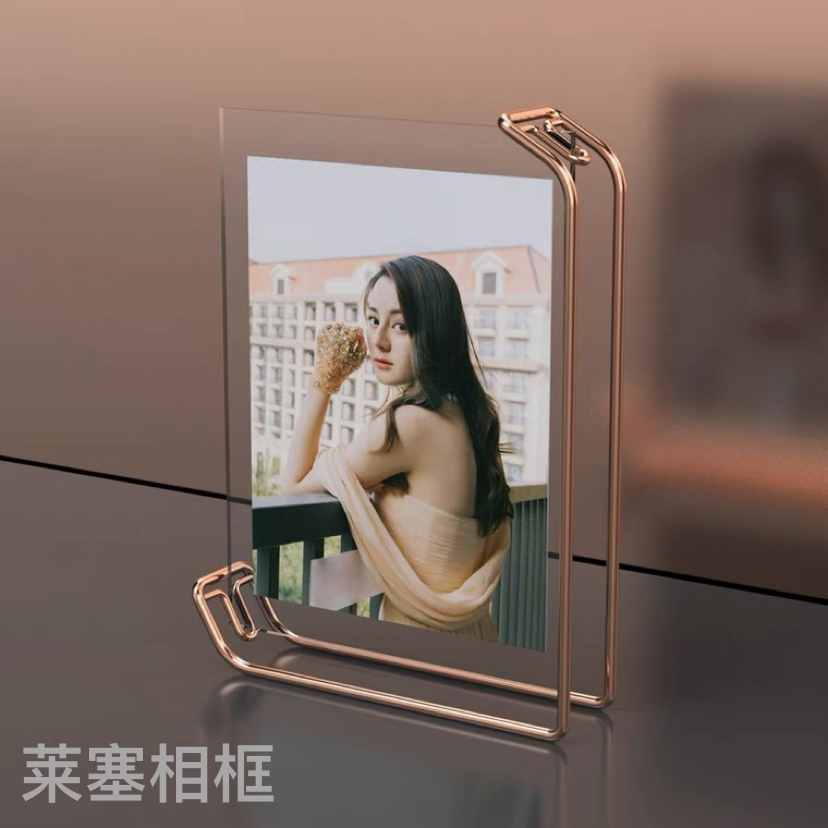 High-end custom-made ironwork products with a modern and simple design style. Metal photo frames for living room and bedroom handicrafts Specification image