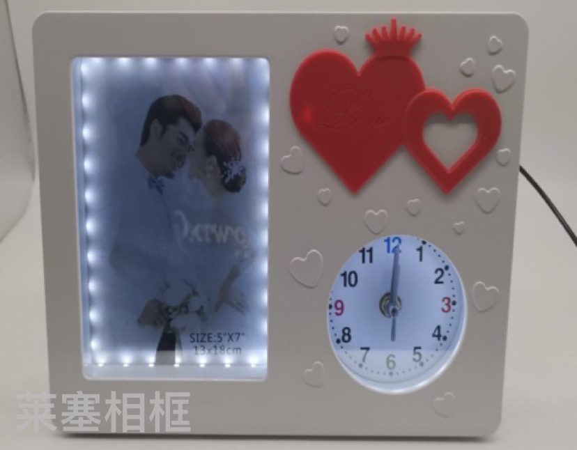 Creative decorative items with lights for home decoration, living room and bedroom handicrafts, photos, magic mirrors and photo frames details Picture