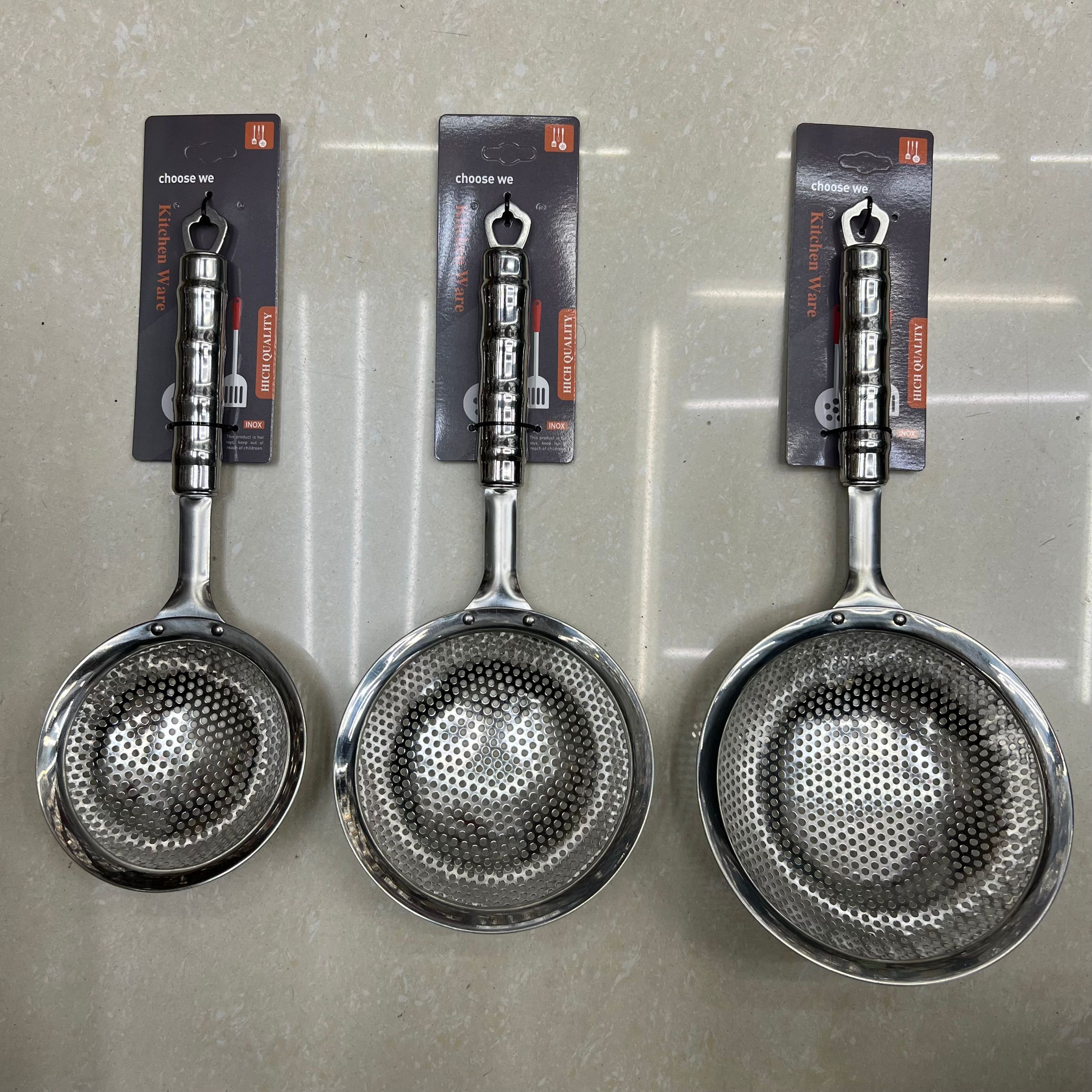 不锈钢酒店厨房用品2.5厘短柄竹节钢柄冲孔漏勺