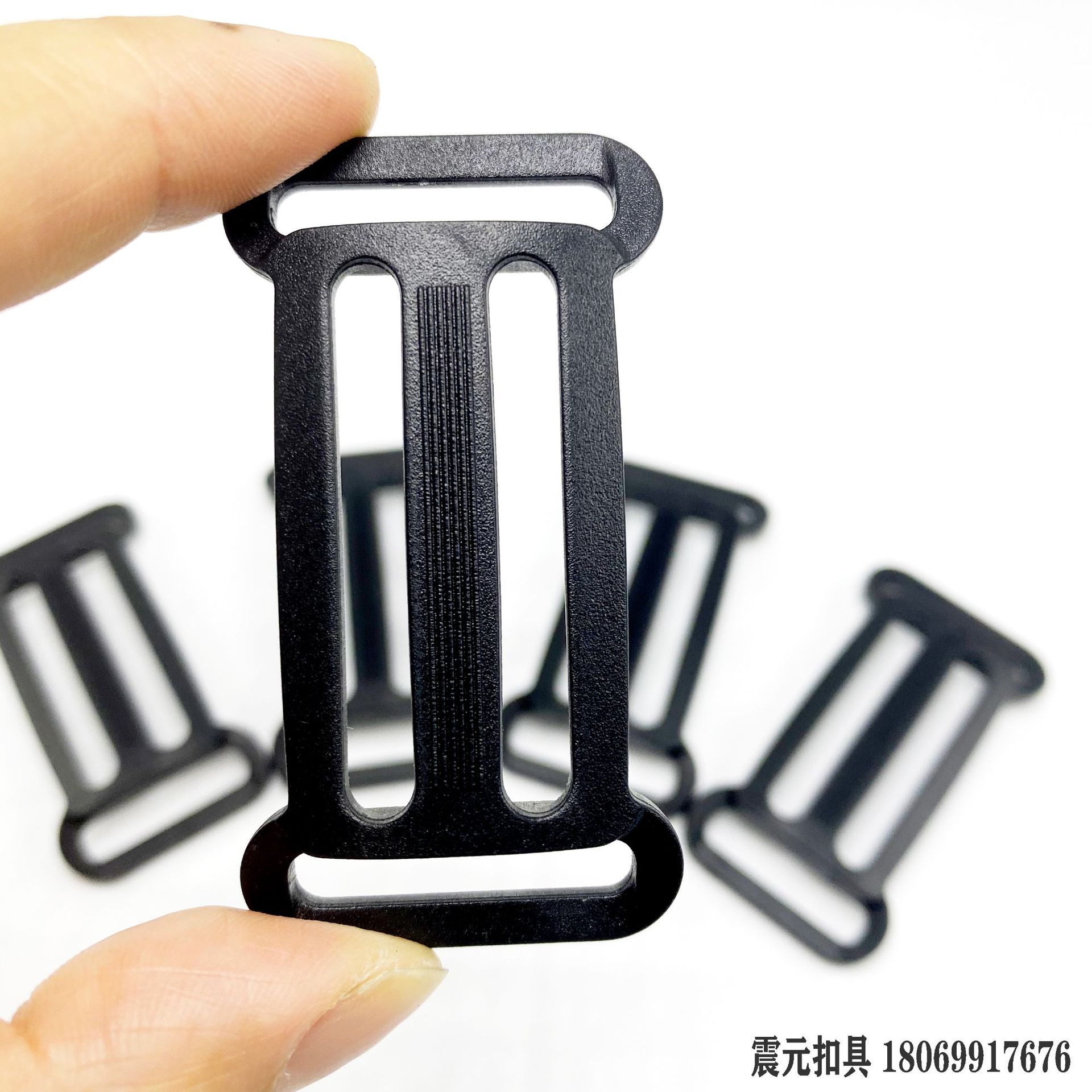 Plastic multi-sided buckle adjustment buckle, plastic three-position buckle, plastic square ring and square buckle, black luggage accessories in stock, quick delivery Specification image