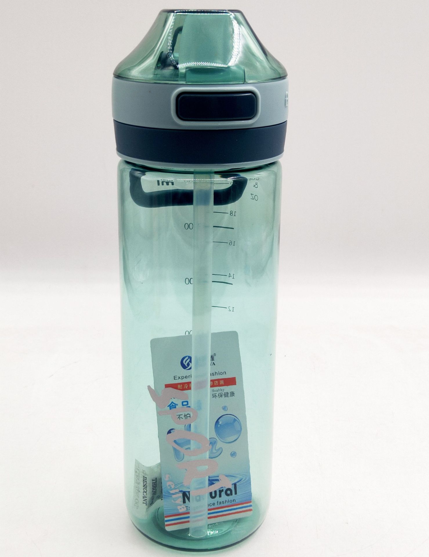 700 color lea nuevo verano tapa de bomba de plástico pegamento suave asa graduada taza de pajita de plástico influencer kettle Item Picture