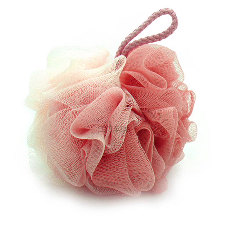 The recycled material bath balls produced by the bath ball manufacturer have large-sized scrubbing and foaming nets on both sides. Customized bath flowers are available in various styles