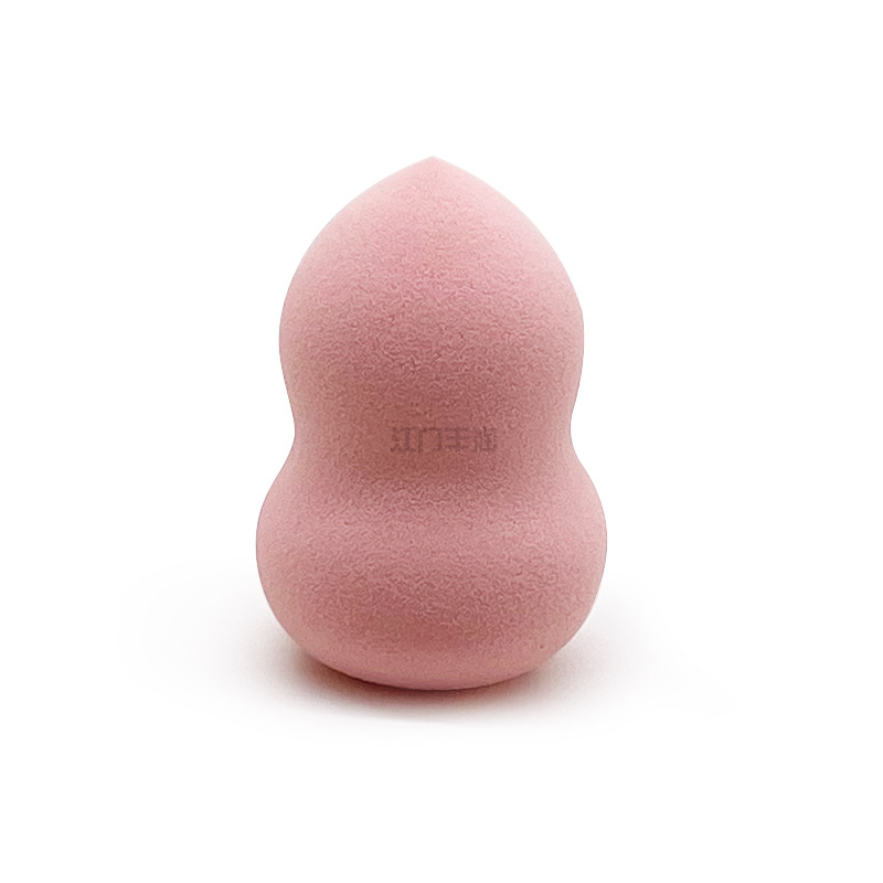 The beauty egg is super soft and doesn't absorb powder. It can be used both dry and wet details Picture