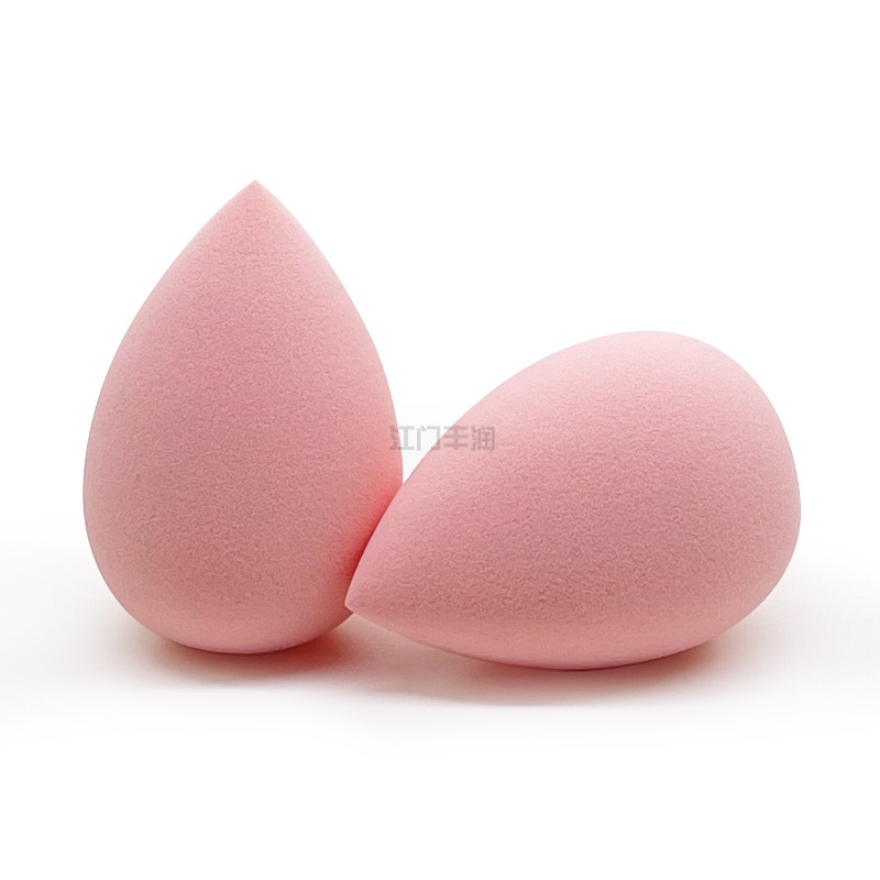 The beauty egg is super soft and doesn't absorb powder. It can be used both dry and wet Application Scenario