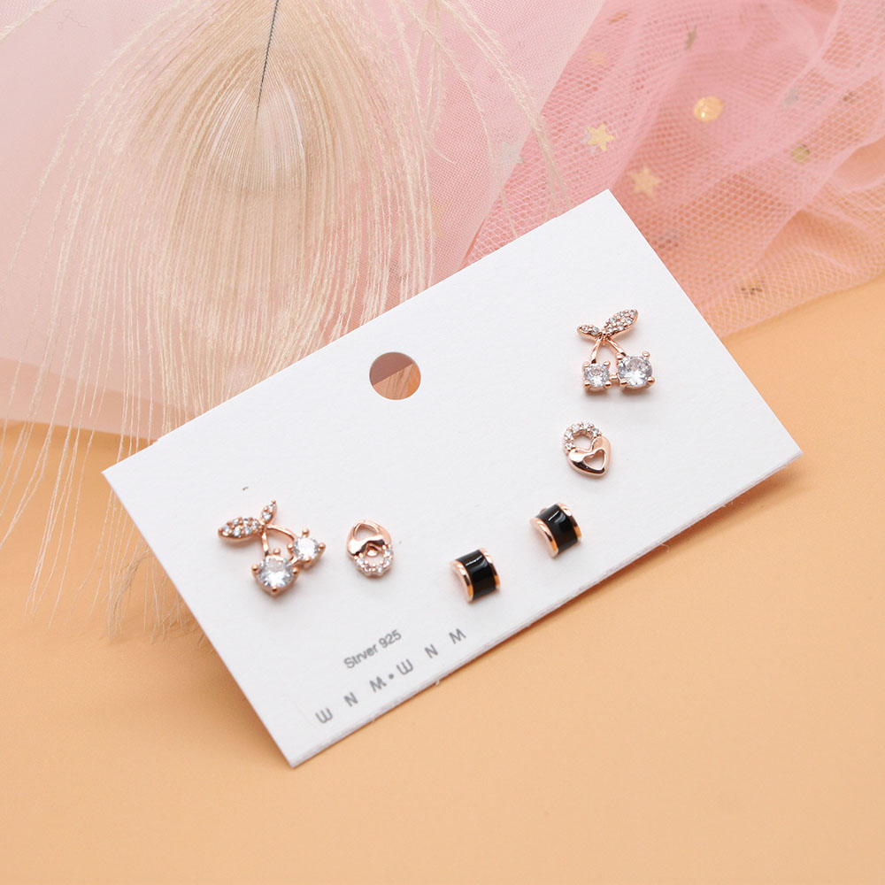 【 3-pair Set 】 Korean-style simple and elegant earrings, Week Stud earrings, a best-selling earring set for female students with three pairs of earrings Specification image
