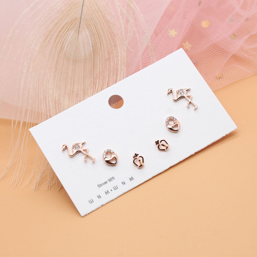 【 3-pair Set 】 Korean-style simple and elegant earrings, Week Stud earrings, a best-selling earring set for female students with three pairs of earrings Item Picture