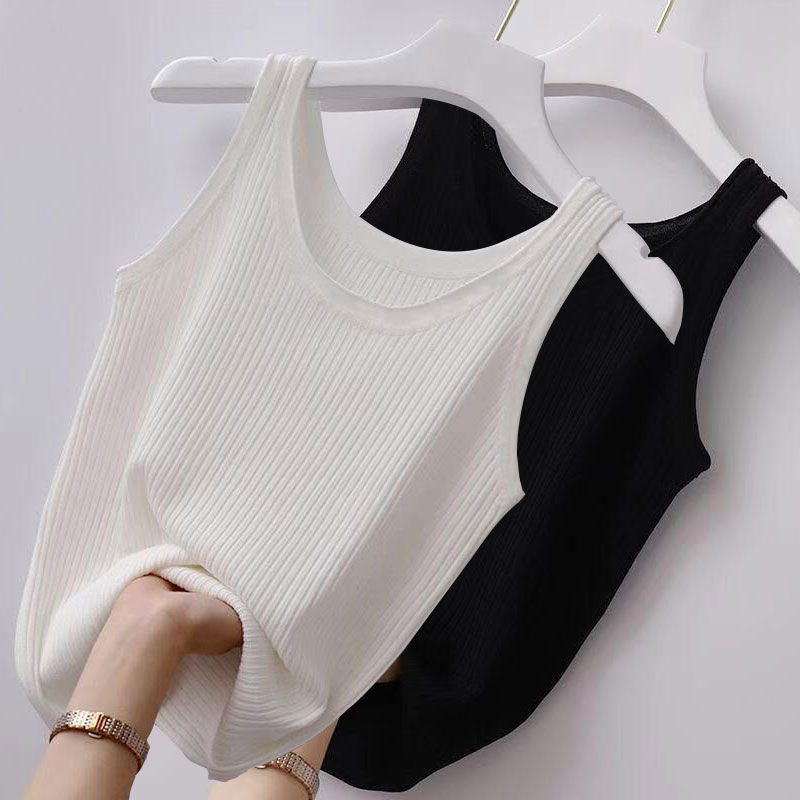 A halter women's vest for summer, seamless and slimming. A new large-sized vest for outerwear, paired with a sexy undergarment as a base layer, versatile details Picture