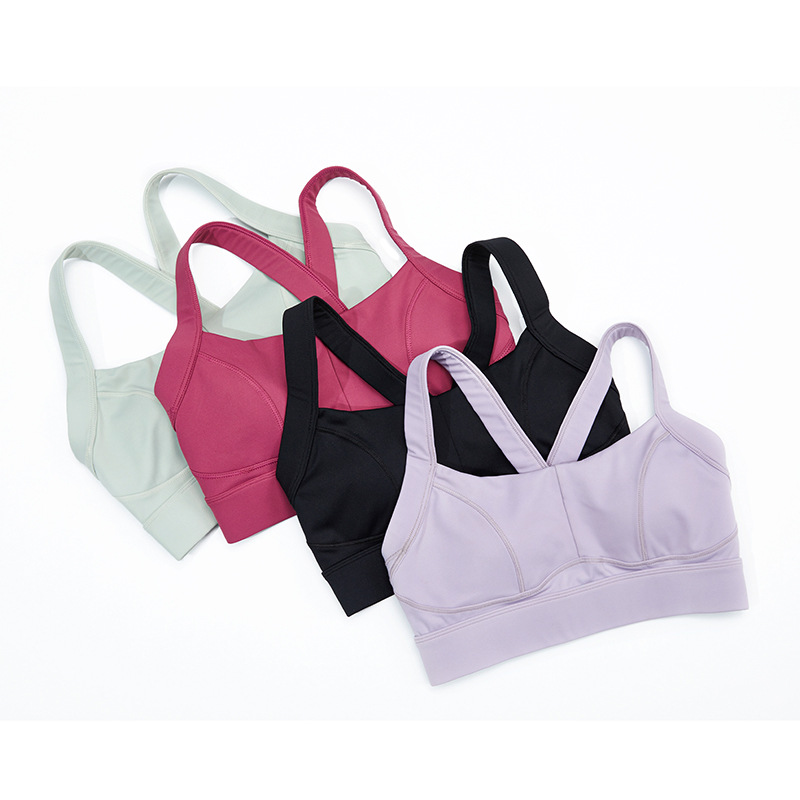 Large-sized sports bras for overweight women, wide-shoulder straps, yoga vests, shockproof running bras, fitness suits, 200 pounds for summer Item Picture