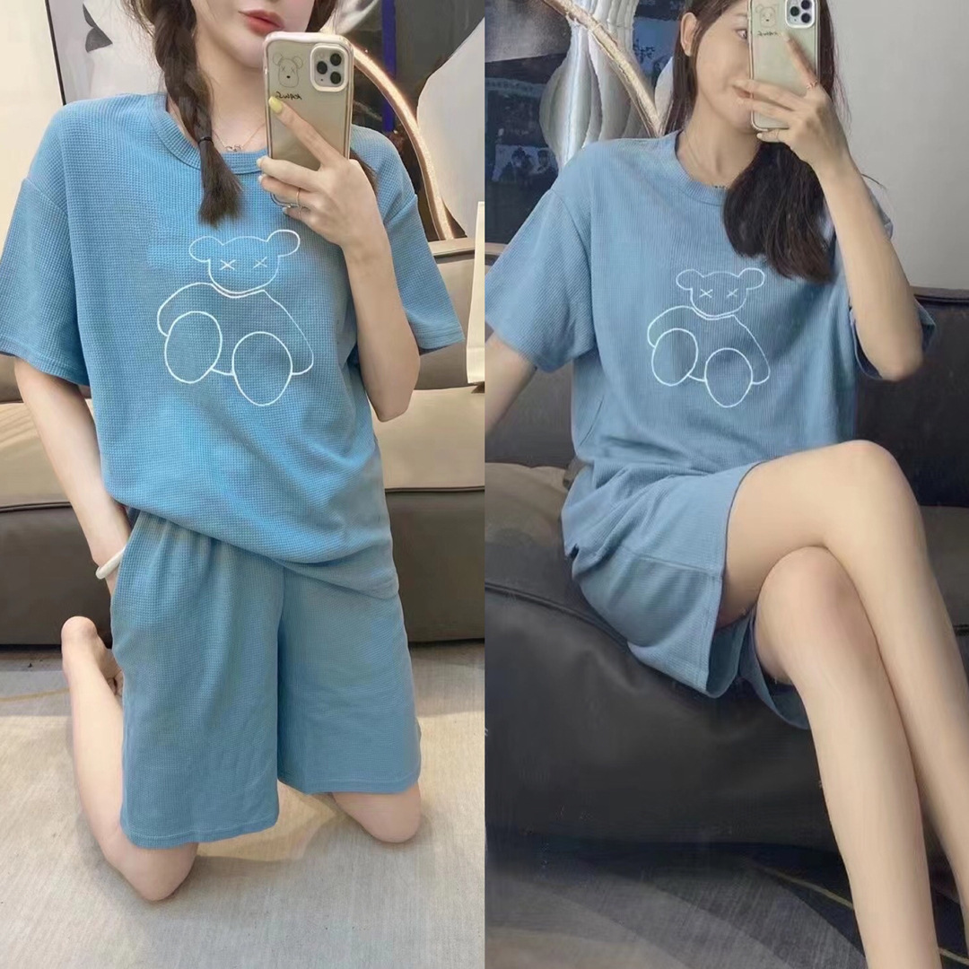 Waffle Bear Set 2022 New Fashion Embroidered outerwear, home wear, short-sleeved, trendy shorts, two-piece set for women Specification image