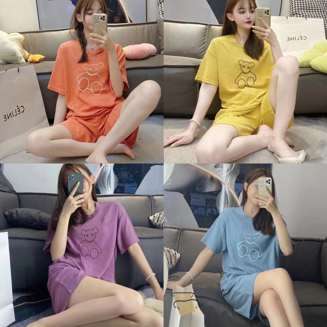 Waffle Bear Set 2022 New Fashion Embroidered outerwear, home wear, short-sleeved, trendy shorts, two-piece set for women