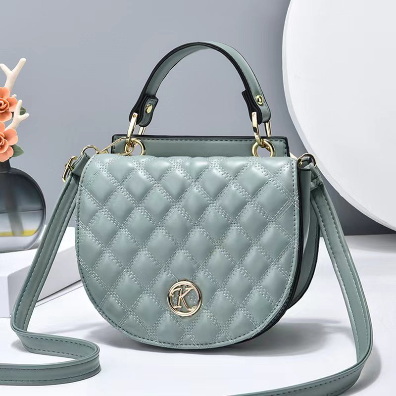 Yiding Bags: Women's bags, men's bags, wallets, handbags, travel bags, school bags, backpacks, computer bags, business briefcases Application Scenario