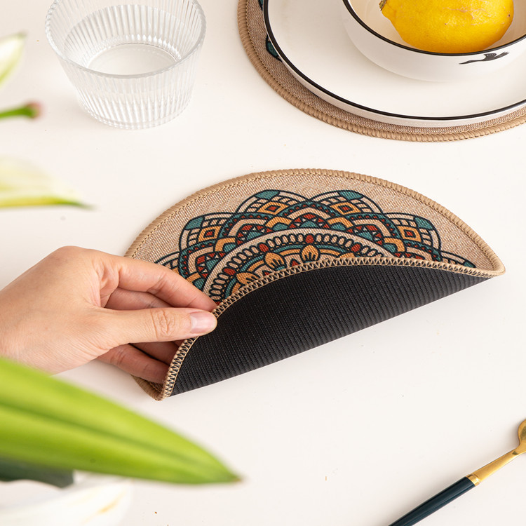 Factory direct sales of American retro placemats, light luxury home printed heat insulation pads, waterproof tableware pads, anti-slip Western placemats with lettering details Picture