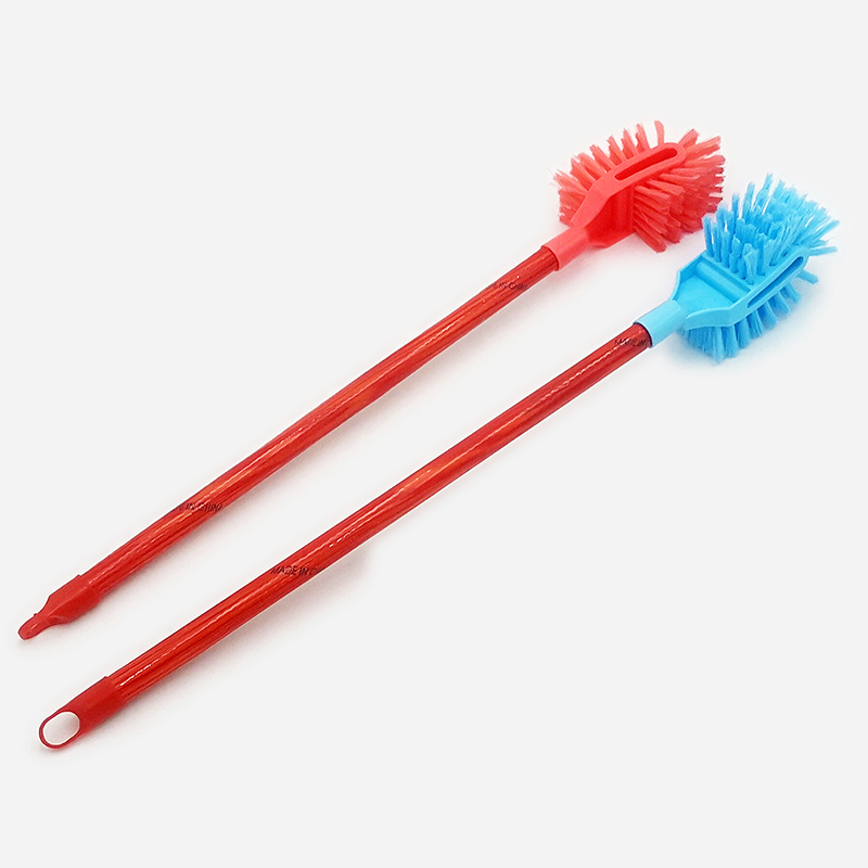D2331 wooden handle multi-faceted toilet brush, cleaning brush, toilet brush, toilet cleaning brush, 2-yuan store supply in Yiwu Item Picture