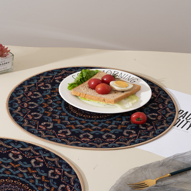 Estera de mesa de estilo explosiva ins estera de mesa europea estera de cocina occidental impresa simple estera aislante para el hogar estera de cuenco estera aislante estera impermeable Application Scenario