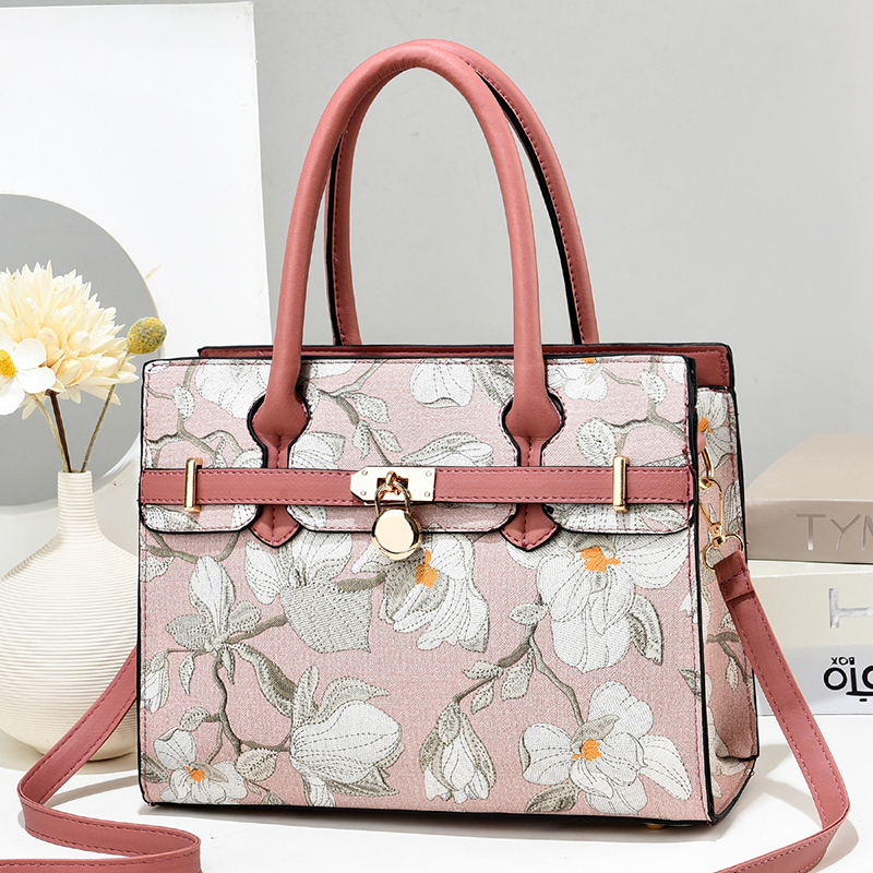 Yiding Bags: Women's bags, men's bags, wallets, handbags, travel bags, school bags, backpacks, computer bags, business briefcases Item Picture