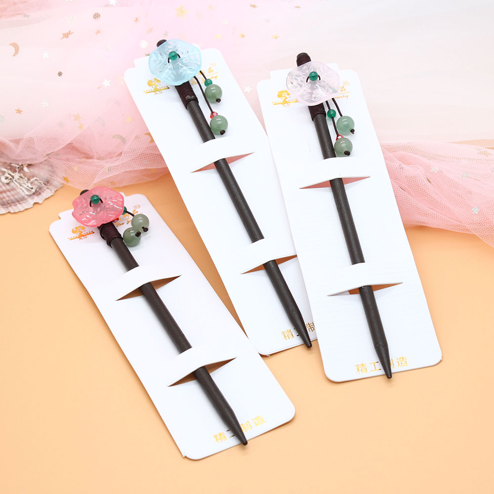 Hairpins, ancient-style hair accessories, hair wooden hairpins, tassels, step hairpins, Hanfu headwear, ancient costume accessories, women's solid wood hairpins Application Scenario