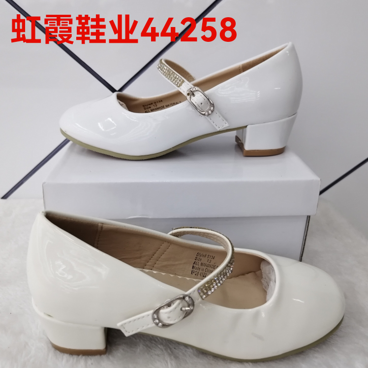 公主鞋，小白鞋，儿童单鞋，带跟单鞋