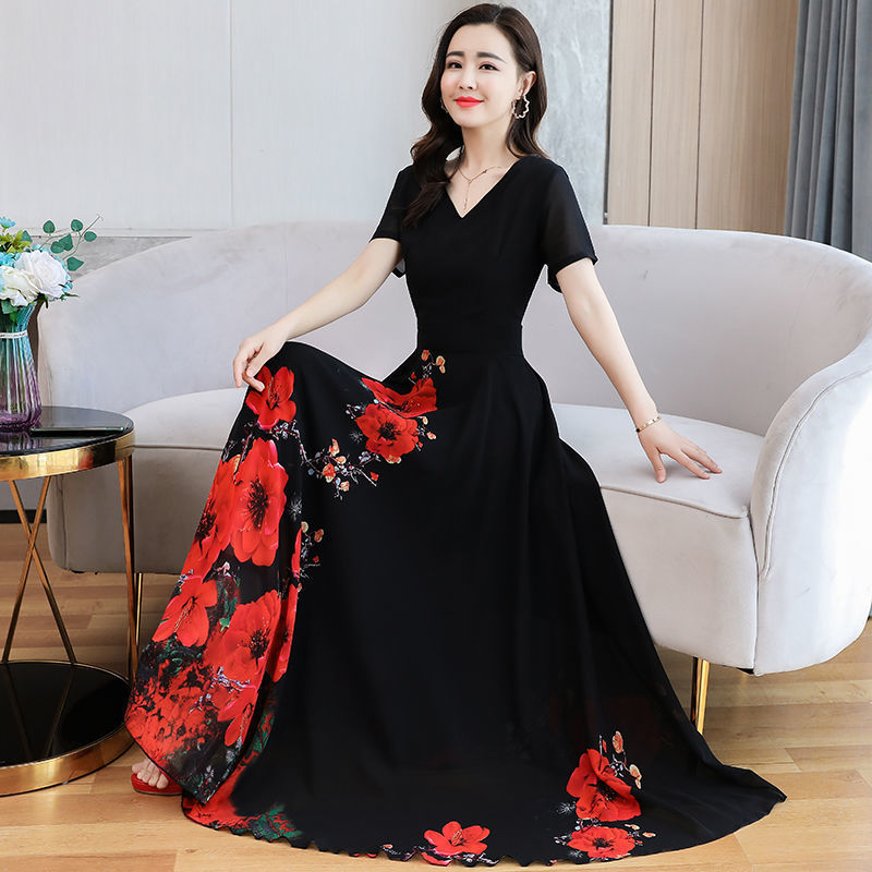 This is a new summer short-sleeved long dress for middle-aged and elderly mothers details Picture