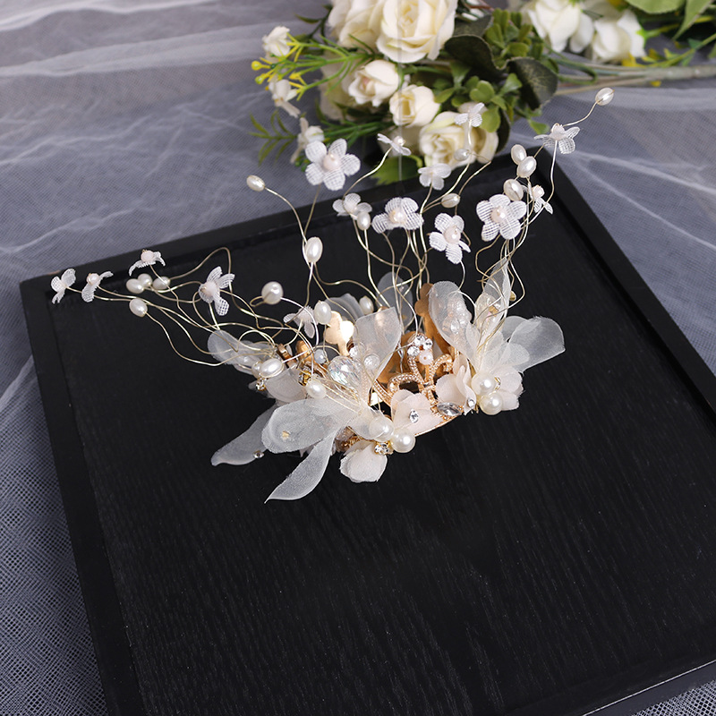 Manufacturer's in-stock small crown Korean version performance hair accessory, bride's wedding dress styling, wedding headwear Item Picture
