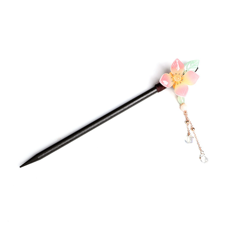 Retro flower-patterned ebony hairpin for women, simple ancient-style hair accessory, tassel Hanfu, wooden hairpin headwear for women Item Picture