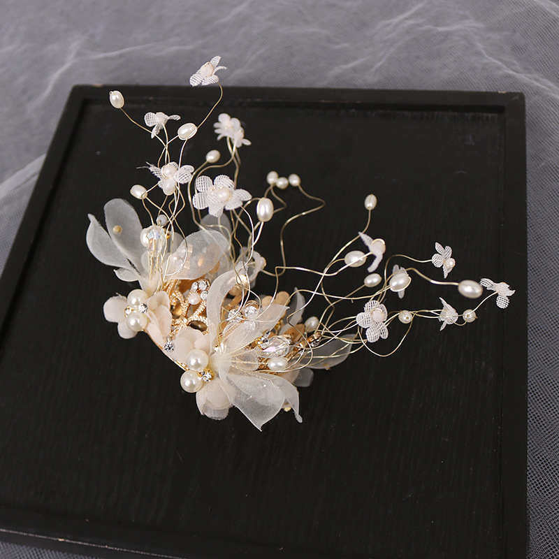 Manufacturer's in-stock small crown Korean version performance hair accessory, bride's wedding dress styling, wedding headwear Application Scenario