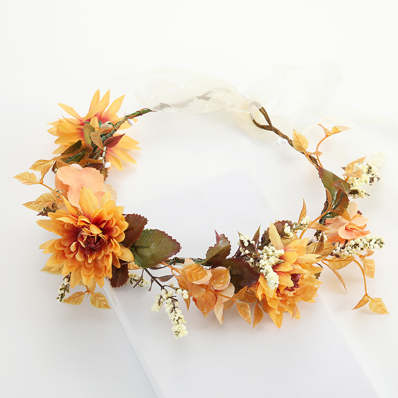 New large flower garland, Bohemian faux fabric bridal and bridesmaid headbands, headwear and hair accessories from Europe and America Specification image