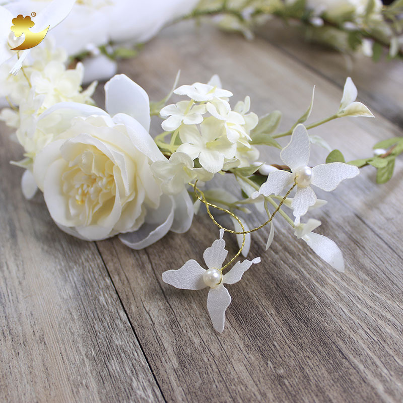Bow veil simulation garland, European and American hand-woven white rose wedding dress dress garland headpiece Specification image