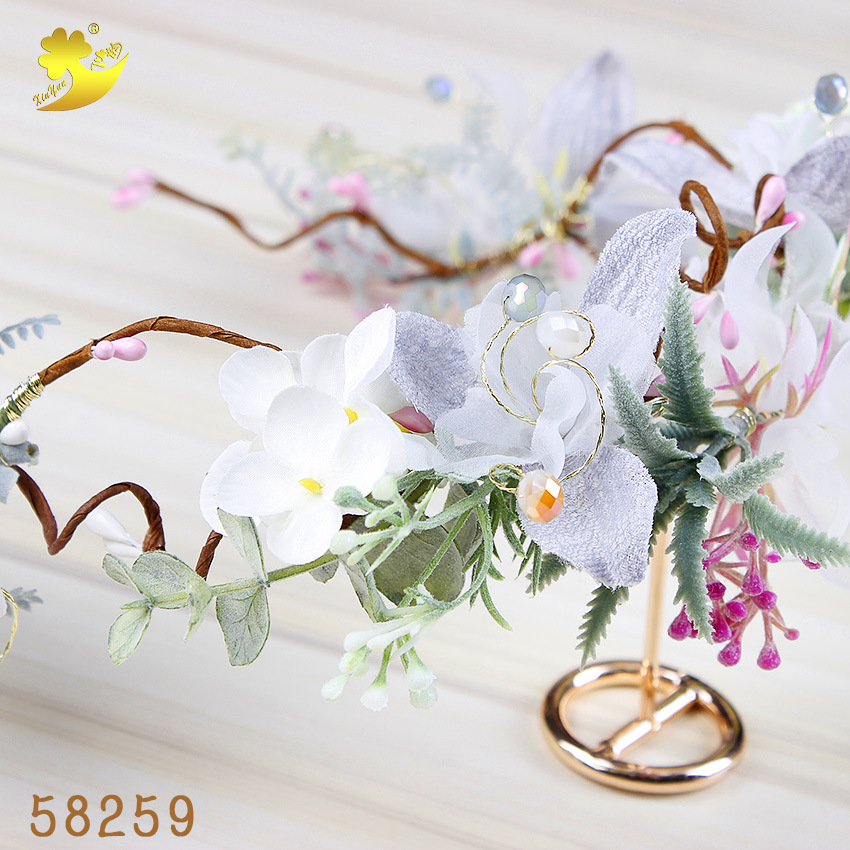 Japanese-style sweet seaside vacation photography flower wreath, children's festival performance headwear, forest girl Hawaiian half-ring hair accessory Specification image