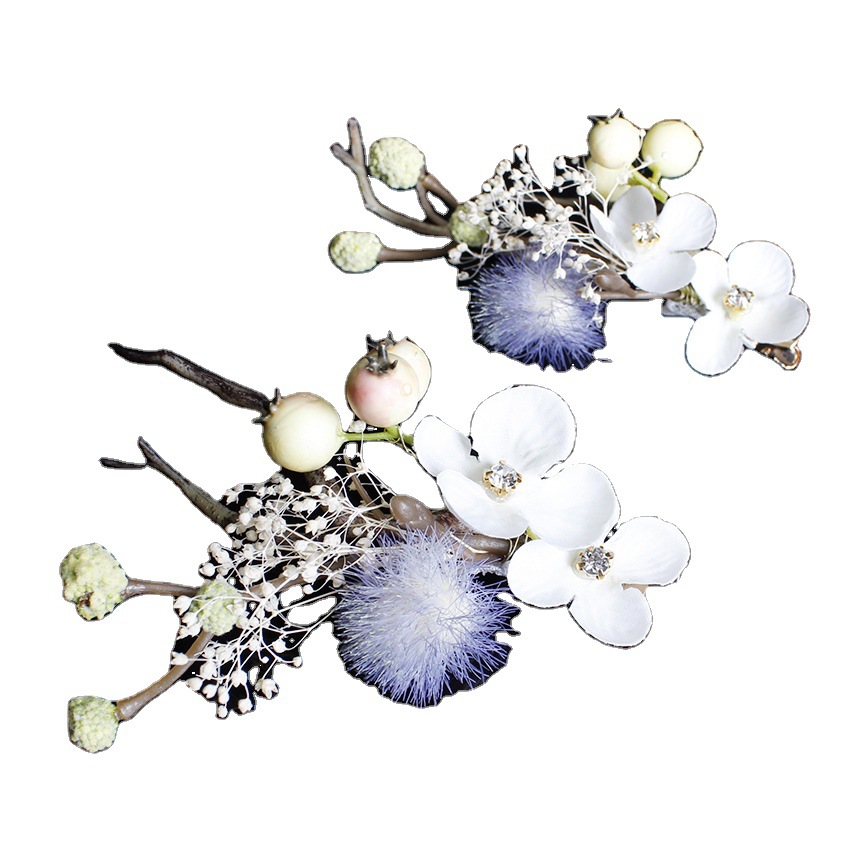Japanese and Korean bride headwear: Starry sky, antler hairpins, branch and berry hairpins, spring photo photography, and realistic flower headwear Item Picture