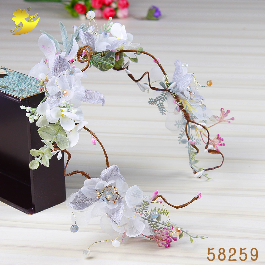 Japanese-style sweet seaside vacation photography flower wreath, children's festival performance headwear, forest girl Hawaiian half-ring hair accessory