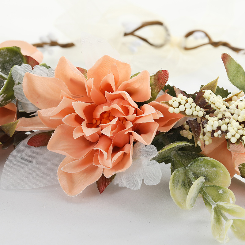 New large flower garland, Bohemian faux fabric bridal and bridesmaid headbands, headwear and hair accessories from Europe and America Application Scenario