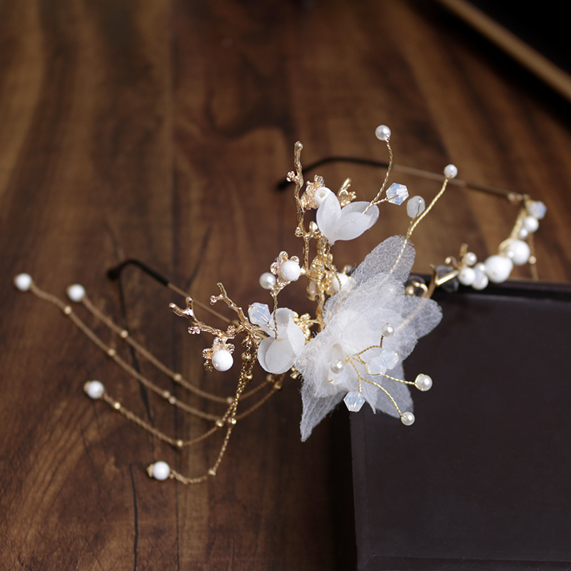 Simple European and American accessories for foreign trade, wedding and travel souvenirs, personalized and trendy glasses, white tassel and pearl-shaped hair accessories details Picture