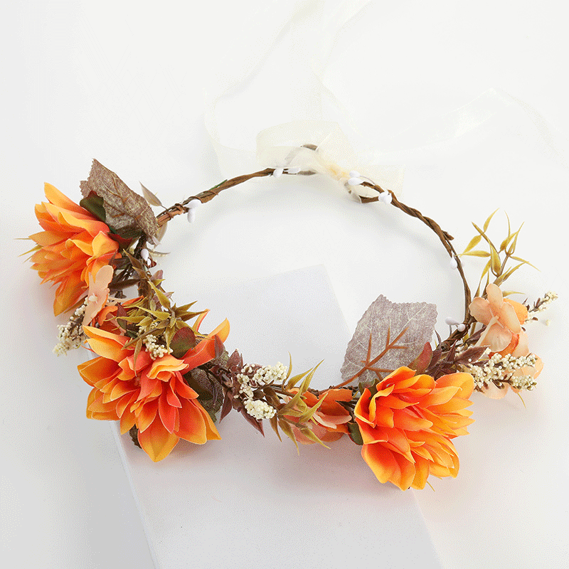 New large flower garland, Bohemian faux fabric bridal and bridesmaid headbands, headwear and hair accessories from Europe and America
