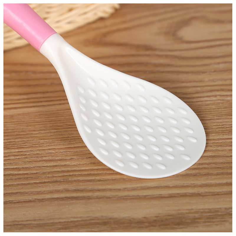 Factory wholesale practical rice spoon and cutting board sets, supermarket supply, laminated board and cutting board in stock, household daily necessities Application Scenario