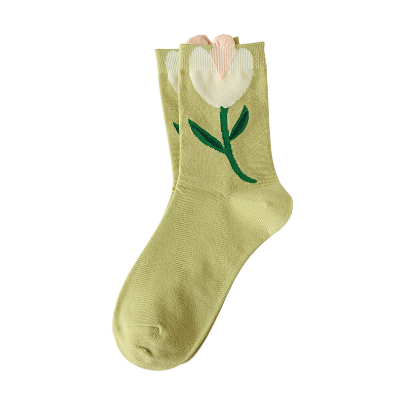 Spring and autumn new mid-calf socks, women's forest-style three-dimensional flower cotton socks, breathable long calf women's socks, sent by the manufacturer Item Picture