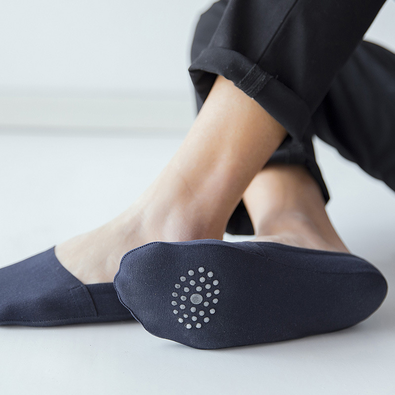 A05 Standalone packaging New men's invisible socks Cotton socks low-top shallow-mouthed anti-slip silicone modal cotton socks Application Scenario