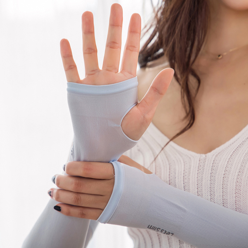 Ice sleeve gloves, sun protection sleeves, summer outdoor cycling and driving thin ice silk arm guards, men's and women's best-selling items, one-piece consignment Application Scenario
