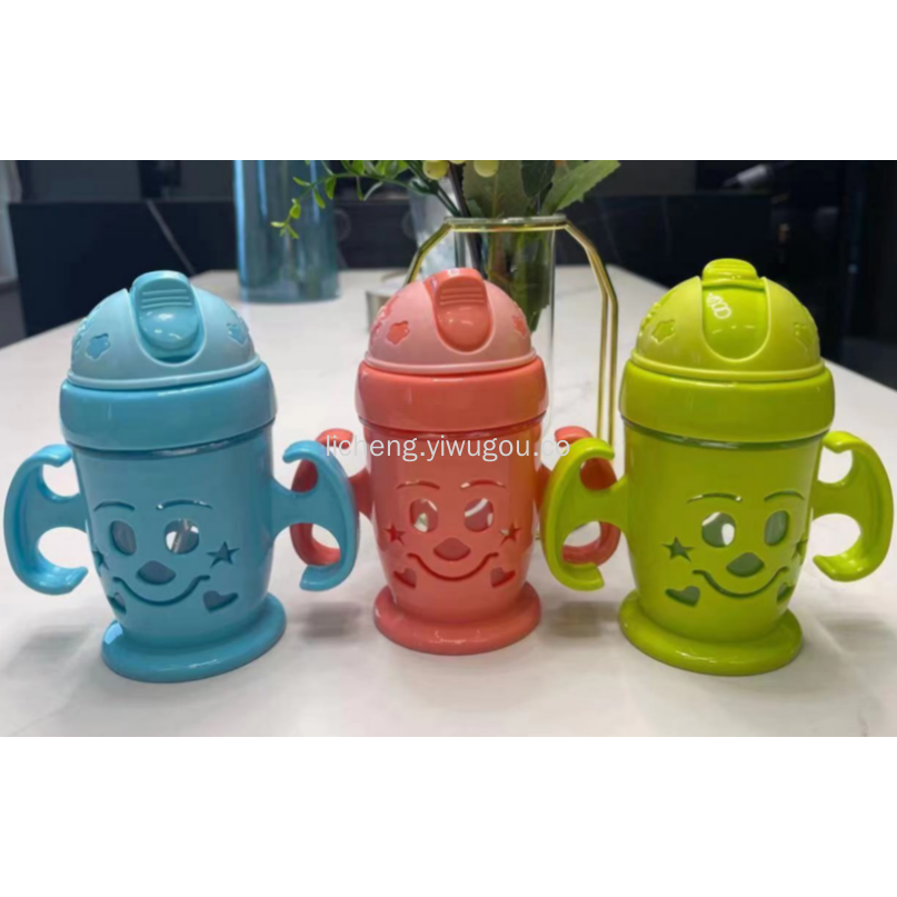 Children's water cups, cute water cups, straw cups, water cups for kindergartens with suction balls, straw cups details Picture